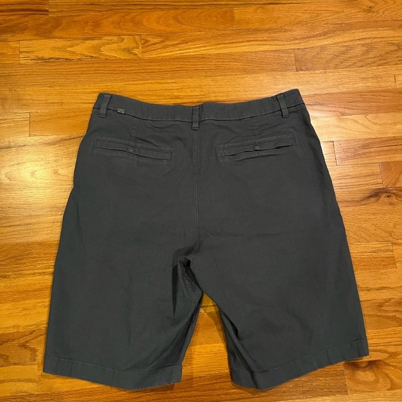 LULULEMON Commission Short Relaxed 11” Blue 36 - Picture 3 of 4